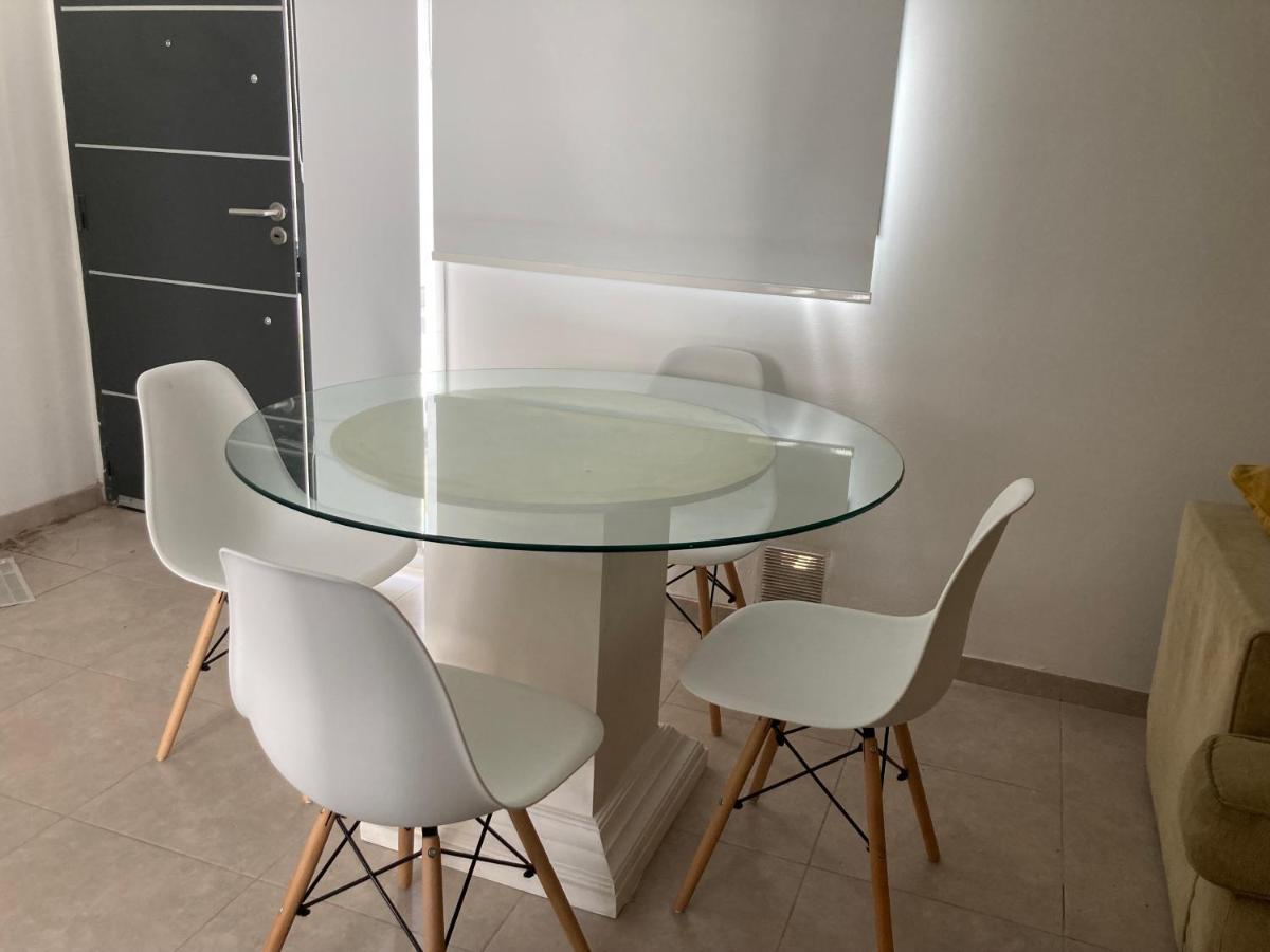 Departamento En 5° Seccion, A Metros De Bares, Buses, Centro Apartment *
